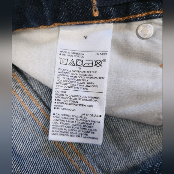 NWT Old Navy Girls Blue Denim Jeans High Rise Slouchy Straight 16 - Picture 11 of 11